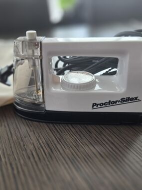 Proctor-Silex White and Black Handheld Steam Iron